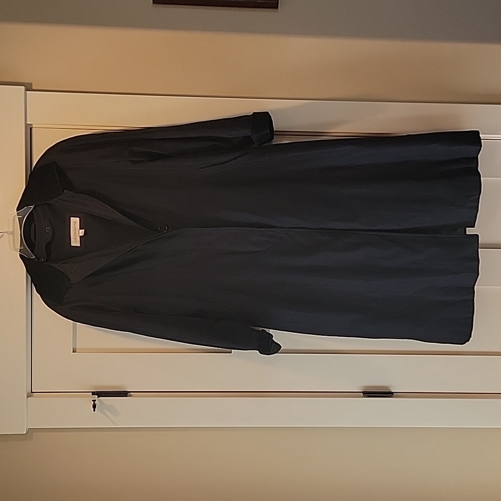 Liz Claiborne long black women's trench coat, size 8. Removable liner and hood.